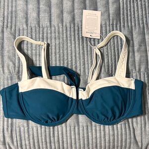 NWT Eomenie Bikini Top